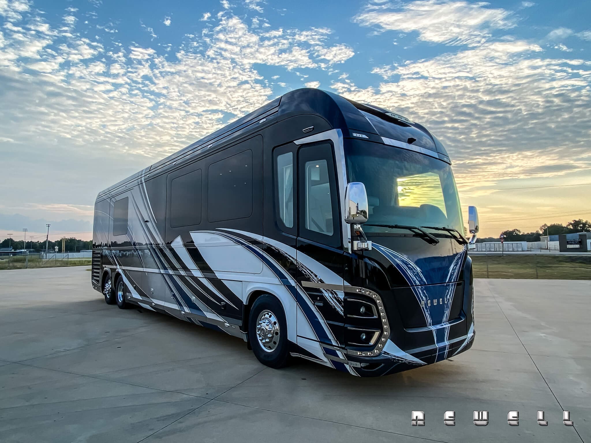 ’22 Newell Coach 1731