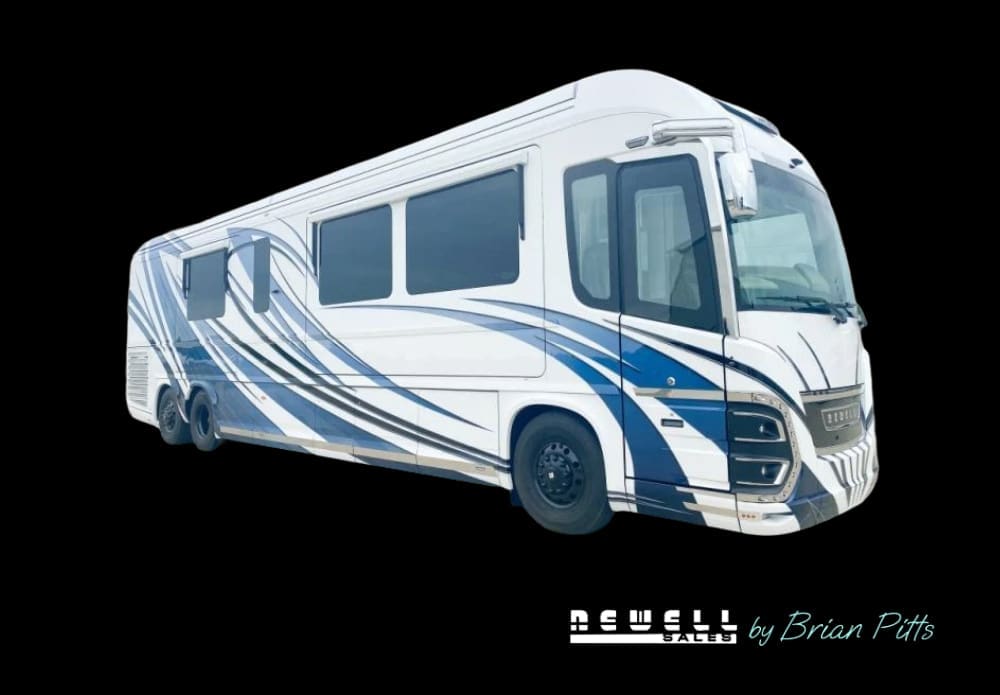 ’23 Newell Coach 1743